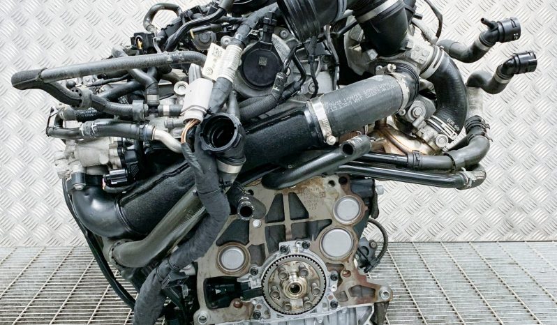 Skoda Superb engine CRLB 110KW voll