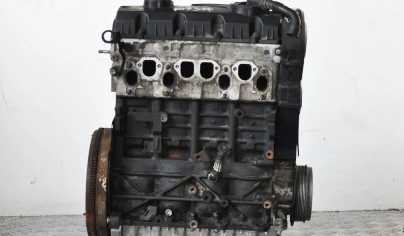 Vw Transporter V engine AXB 77kW lleno