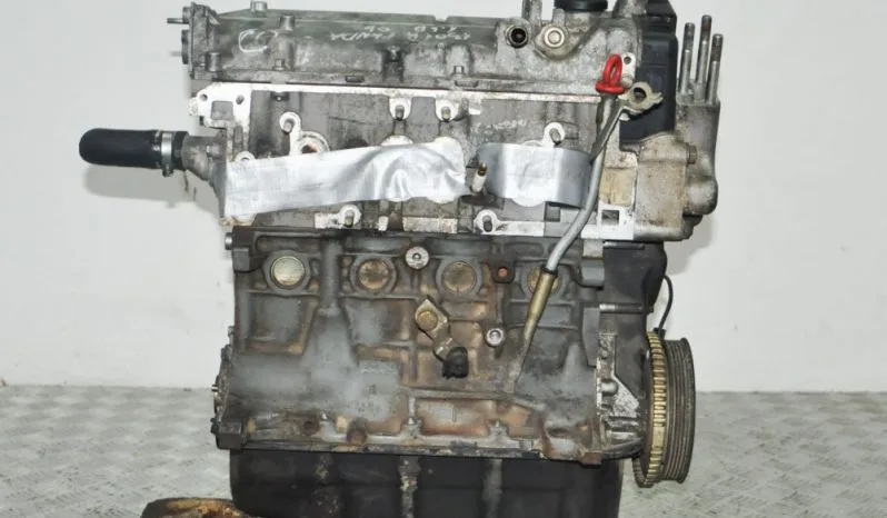 Fiat Panda engine 187A1.000 40kW voll
