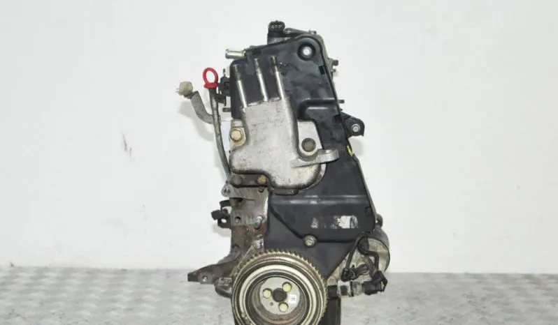 Fiat Panda engine 187A1.000 40kW voll