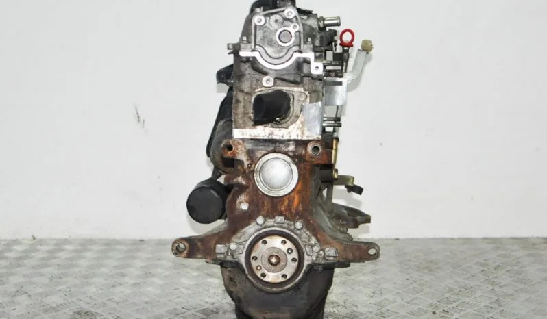 Fiat Panda engine 187A1.000 40kW voll
