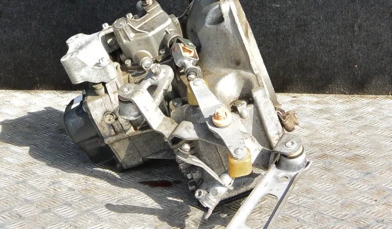 Opel Corsa manual gearbox C429 1.0 L 48kW lleno