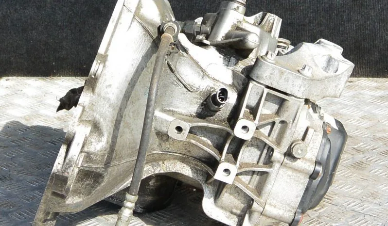 Opel Corsa manual gearbox C429 1.0 L 48kW lleno