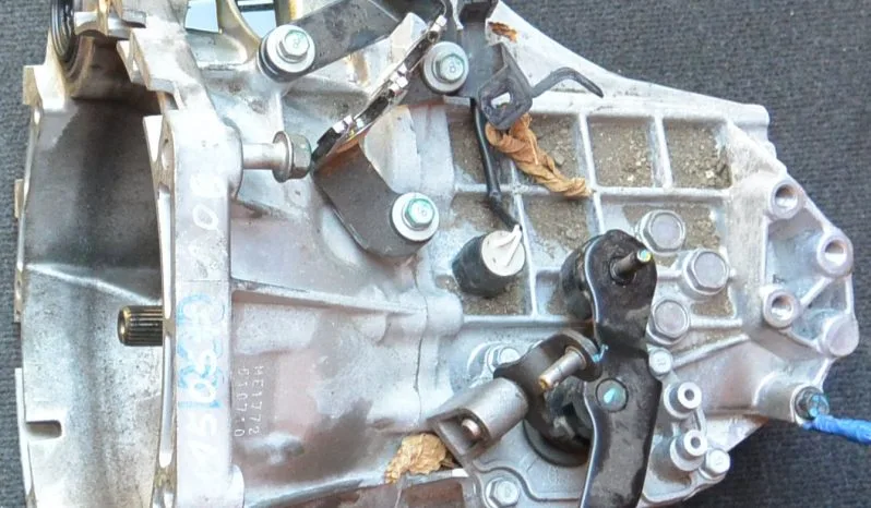 Kia Picanto manual gearbox ME1772 1.0 L 51kW full