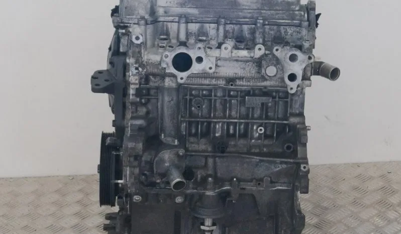 Toyota Yaris engine 1ND-TV 66kW lleno