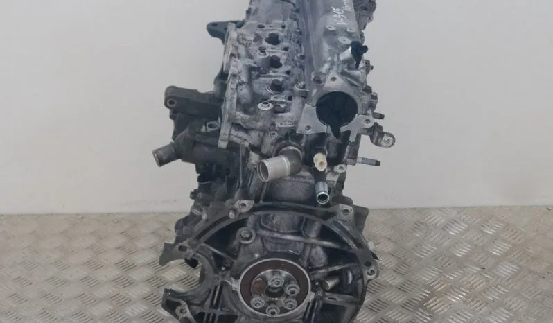 Toyota Yaris engine 1ND-TV 66kW lleno