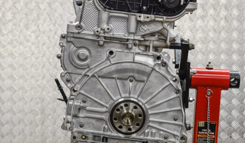 BMW 1 (F20) engine B58B30A 250kW lleno