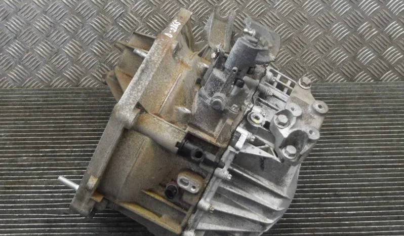 Opel Insignia manual gearbox 2.0 L 120kW full
