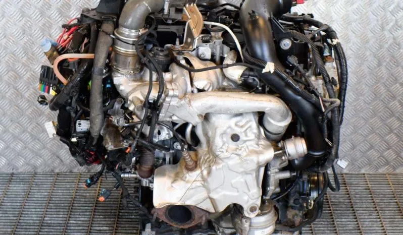 Renault Master III engine M9T 702 100kW pieno