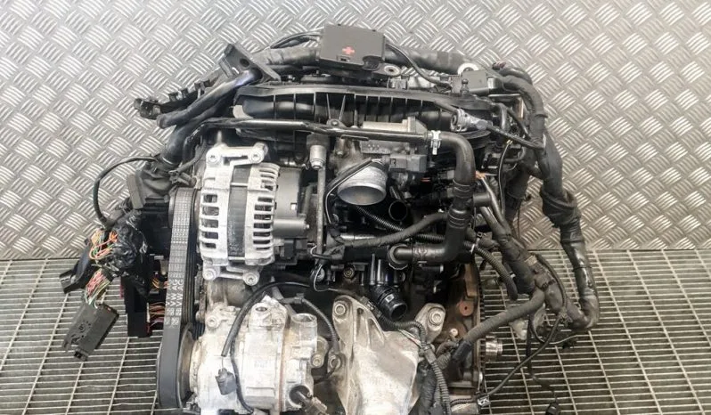 Audi A4 (8K2, B8) engine CJEB 125kW voll