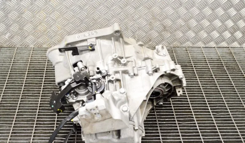 Kia Sportage manual gearbox 43115-26600 1.6 L 97kW full