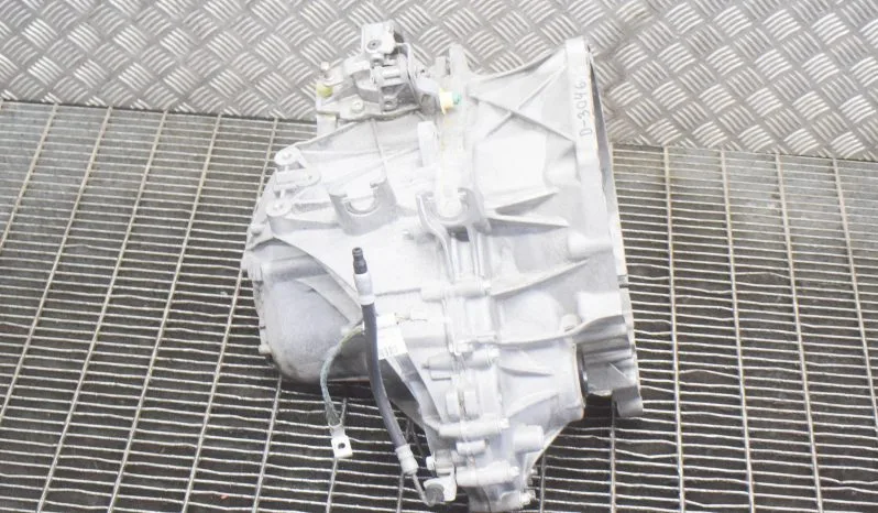 BMW X1 (F48) manual gearbox GS6-59DG 2.0 L 110kW voll