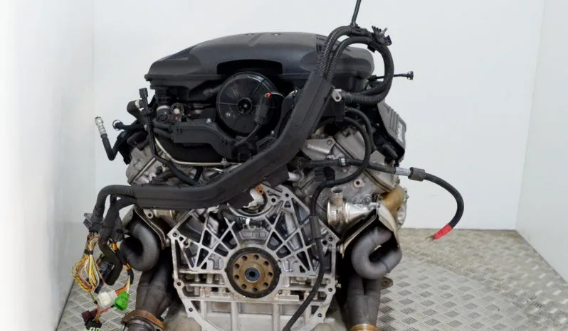 BMW M3 (E92) engine S65B40A 309kW voll