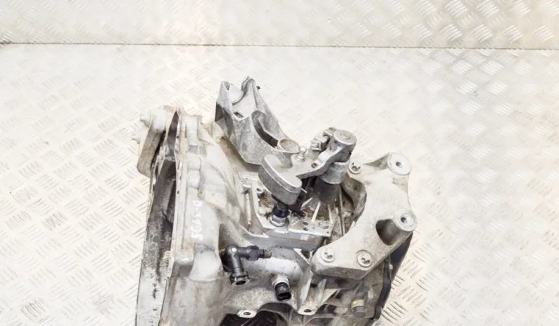 Opel Corsa manual gearbox 24580479 1.4 L 66kW full
