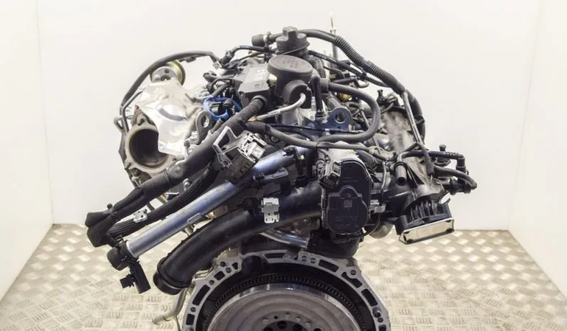 Mercedes-Benz CLA (C117) engine 270.910 115kW voll