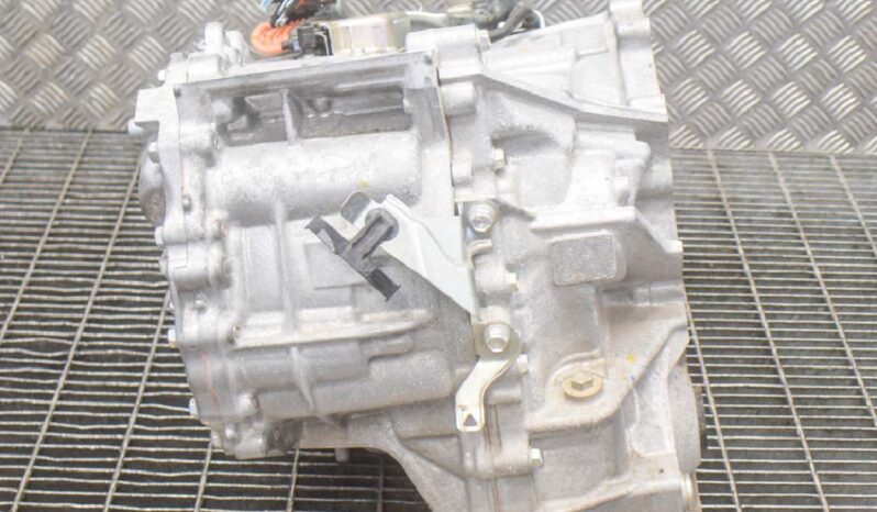 TOYOTA C-HR _X1_ gearbox 90 kW 2019 lleno