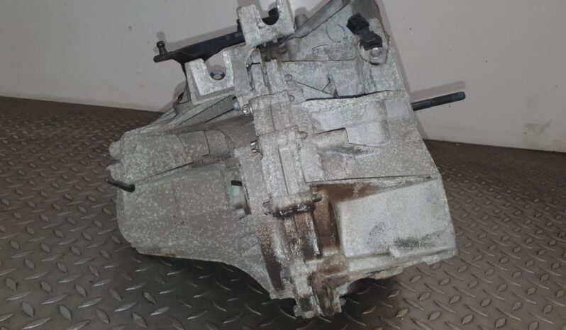 NISSAN PULSAR Hatchback C13 gearbox 85 kW 2015 lleno