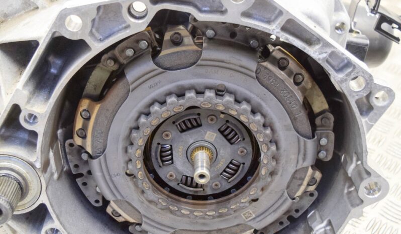 SKODA KAROQ NU7 gearbox 110 kW 2021 voll