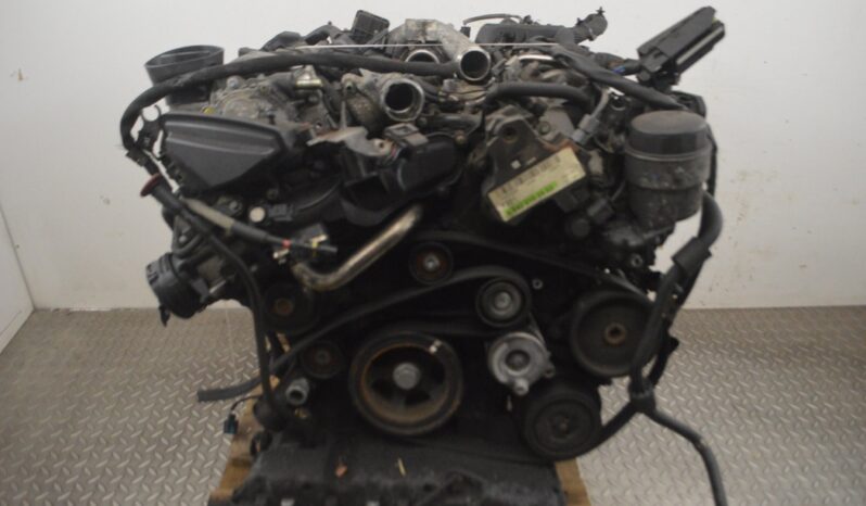 MERCEDES-BENZ R W251, V251 used engine 140 kW 2006 lleno