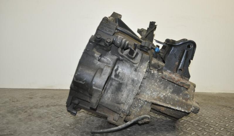 NISSAN X-TRAIL T30 gearbox  2004 full