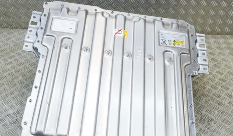 BMW 3 F30, F80 battery  2016 pieno