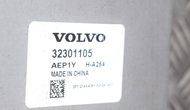 VOLVO XC60 II 246 battery off-road pieno