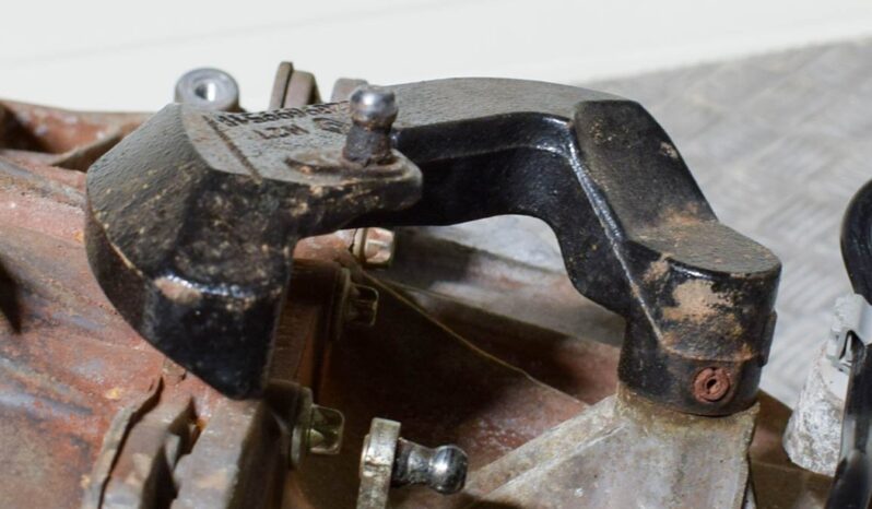 DACIA DUSTER gearbox 80 kW 2015 full