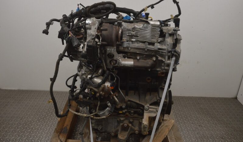 RENAULT TRAFIC III Minibus / passenger JG_ used engine 88 kW 2021 pieno