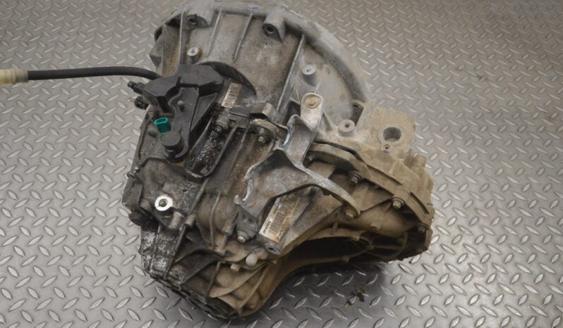 RENAULT TRAFIC III Minibus / passenger JG_ gearbox 88 kW 2021 full