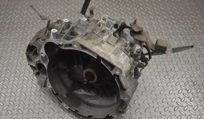 SSANGYONG TIVOLI gearbox 94 kW 2016 voll