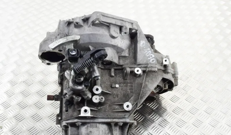 SKODA KAROQ NU7 gearbox 85 kW 2020 full
