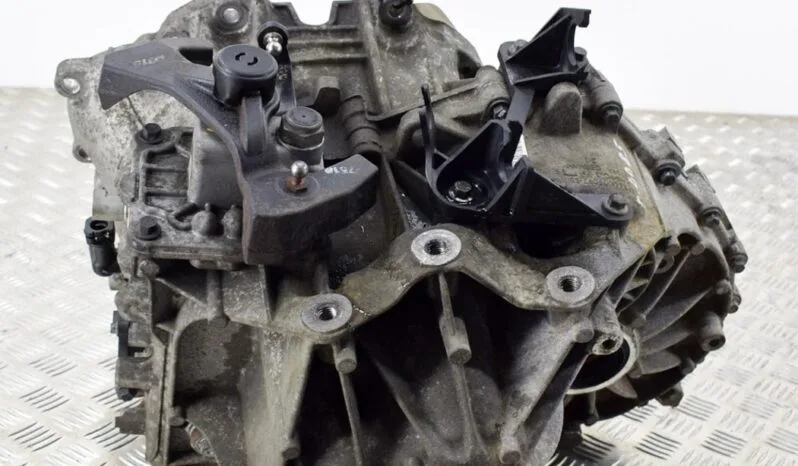 VOLVO XC60 gearbox 140 kW 2016 full