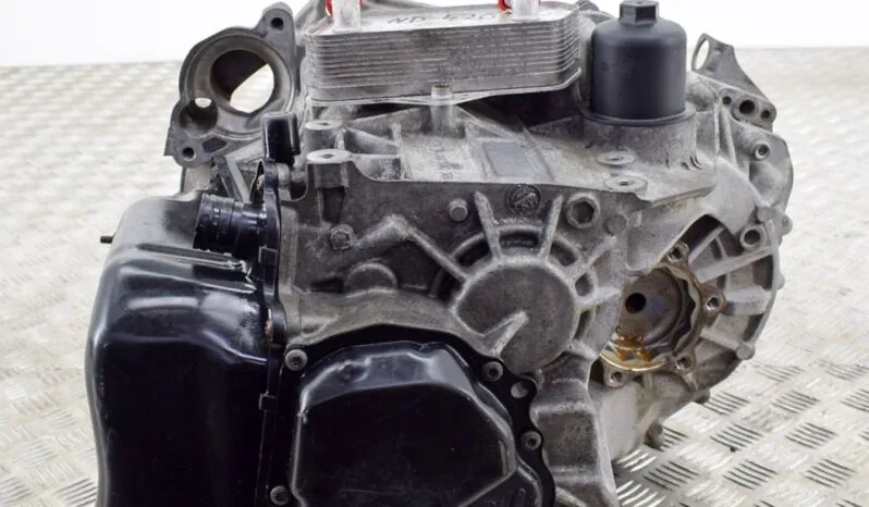SKODA SUPERB II 3T4 gearbox 103 kW 2012 pieno