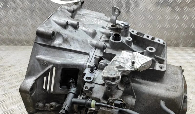 PEUGEOT 5008 gearbox 88 kW 2014 lleno