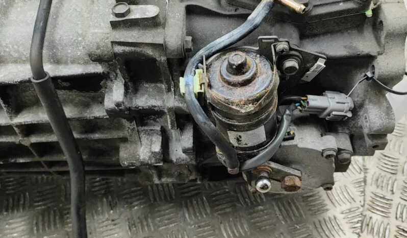 NISSAN PATHFINDER III R51 gearbox 128 kW 2006 pieno
