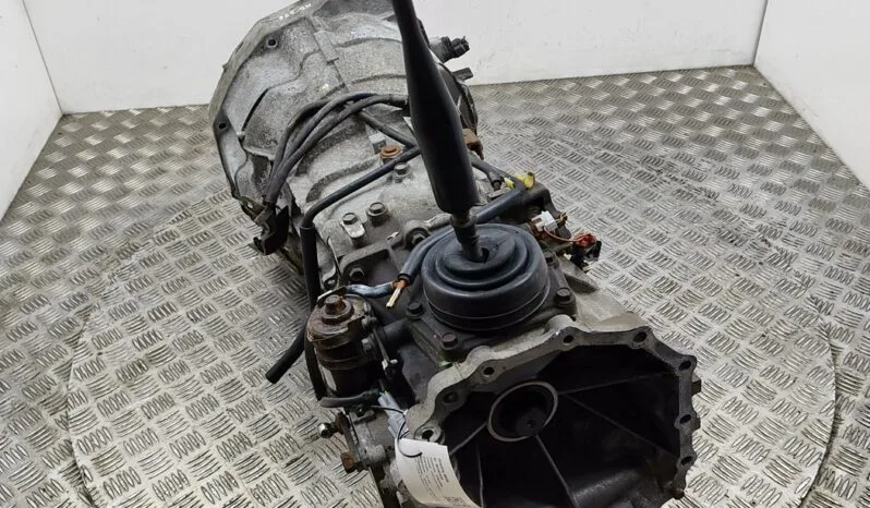 NISSAN PATHFINDER III R51 gearbox 128 kW 2006 pieno