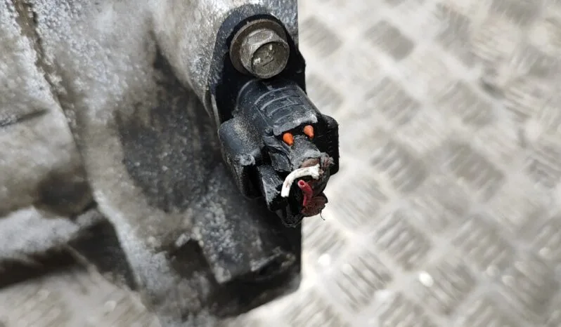 NISSAN PATHFINDER III R51 gearbox 128 kW 2006 pieno
