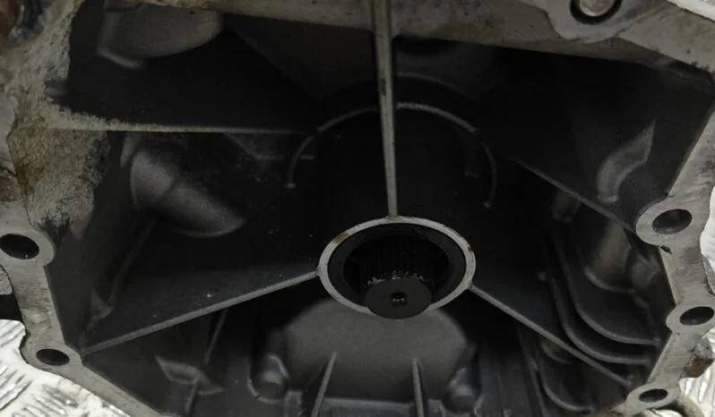 NISSAN NP300 NAVARA D40 gearbox 128 kW 2011 voll