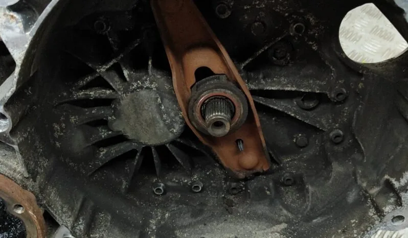 SKODA YETI 5L gearbox 81 kW 2015 full
