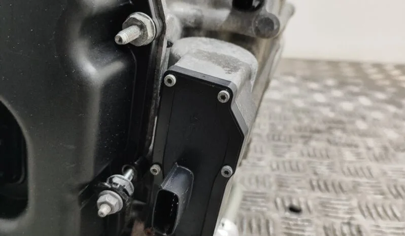 FORD FIESTA VIII gearbox 74 kW 2018 lleno