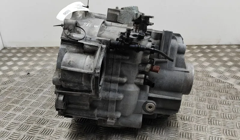VW TIGUAN 5N_ gearbox 110 kW 2014 lleno