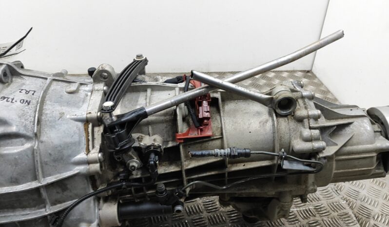 AUDI Q5 8R gearbox 105 kW 2011 lleno
