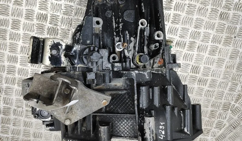 PEUGEOT BOXER Furgon gearbox 96 kW 2015 lleno