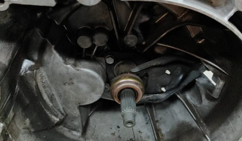 OPEL CORSA F gearbox 74 kW 2021 lleno