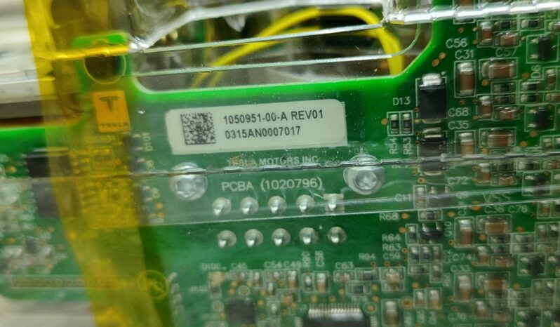 TESLA MODEL S battery hatchback lleno
