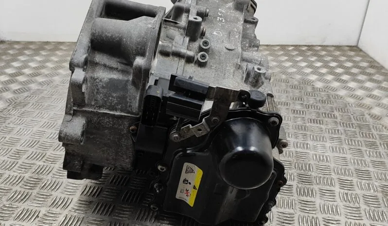 SKODA SUPERB III 3V3 gearbox 88 kW 2017 full
