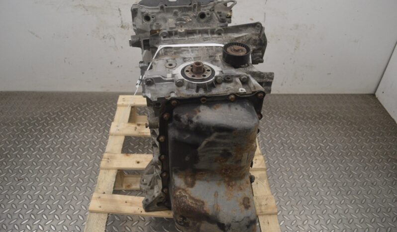BMW 3.00E+90 used engine sedan 125 kW lleno