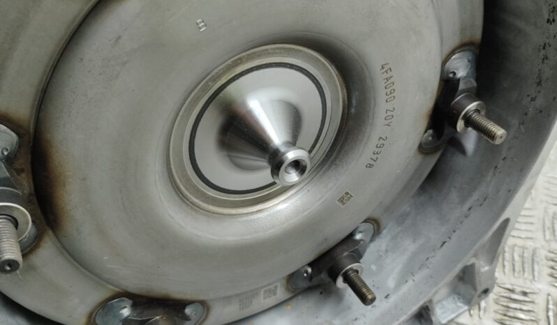 VOLVO XC40 536 gearbox 120 kW 2021 voll