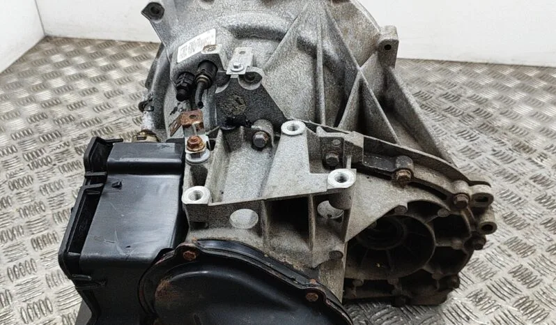 FORD C-MAX DM2 gearbox 92 kW 2010 pieno