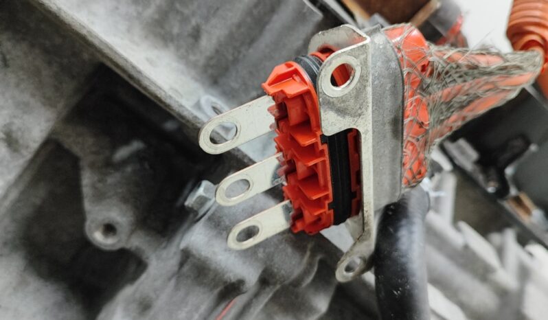 TOYOTA YARIS _P13_ gearbox 55 kW 2012 lleno